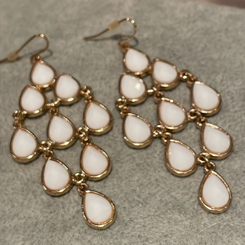 3” Tear Drop White & Gold Dangle Earrings